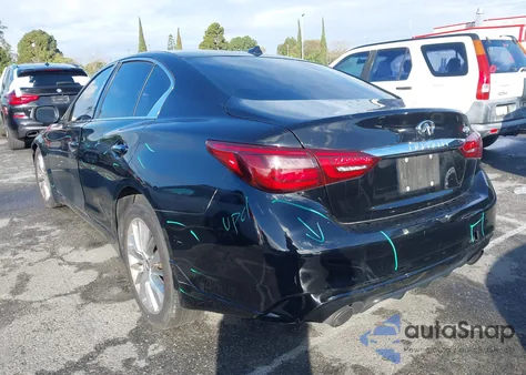 2018 Infiniti Q50 3.0T Luxe z USA, uszkodzony, nr VIN JN1EV7AP9JM592359